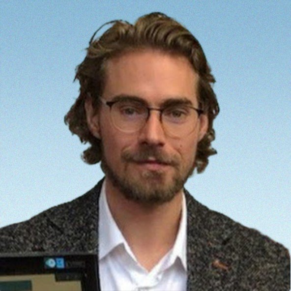 Dimitri Rossillion, Director de TRAKmy