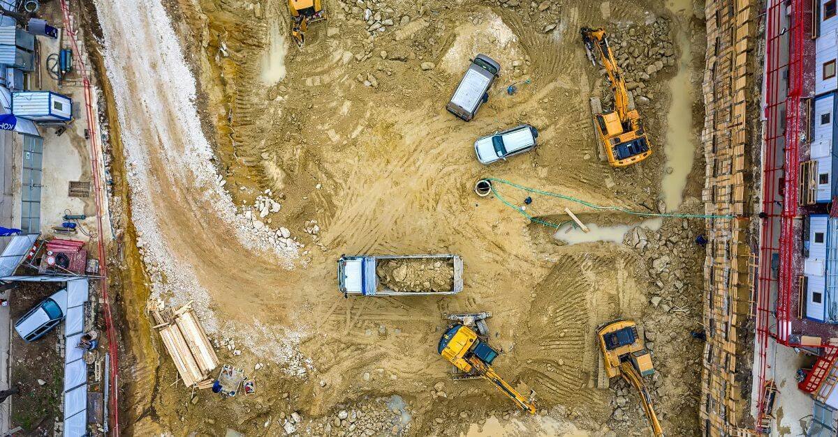 Localizador GPS construcción en maquinaria y material de obra TRAKmy
